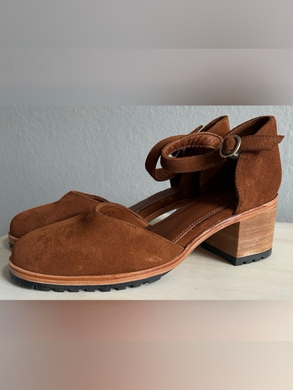 NWOT Patina Mary Jane heeled suede shoes, camel tan, women’s size 9. No box.